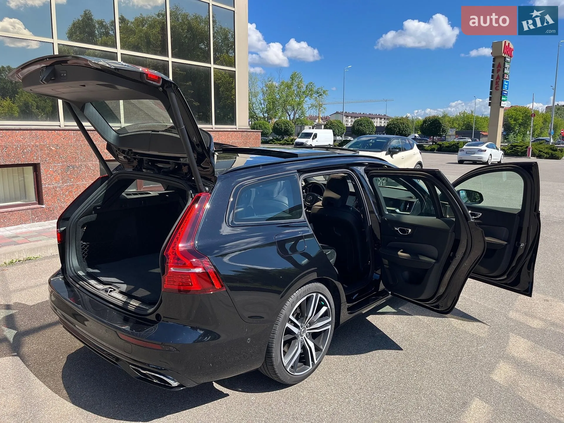 2019 Volvo V60 - мініатюра 34