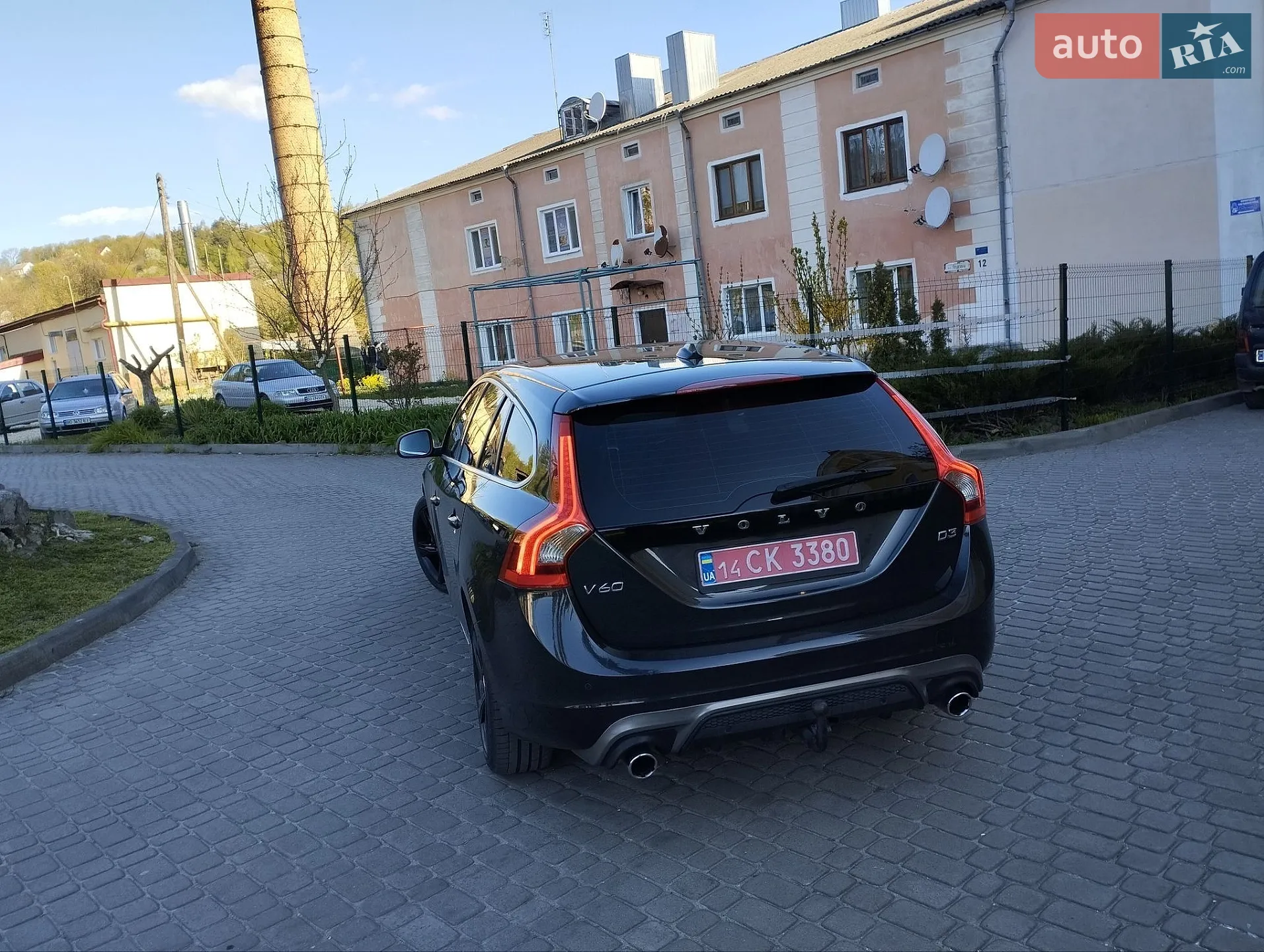 2015 Volvo V60 - мініатюра 8