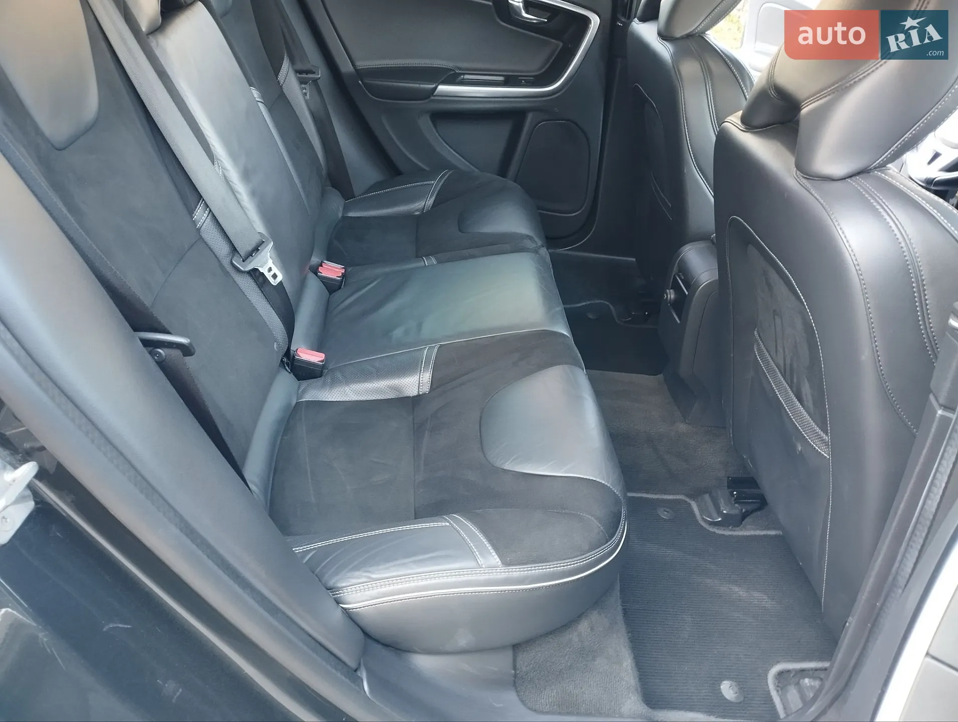 2015 Volvo V60 - мініатюра 22