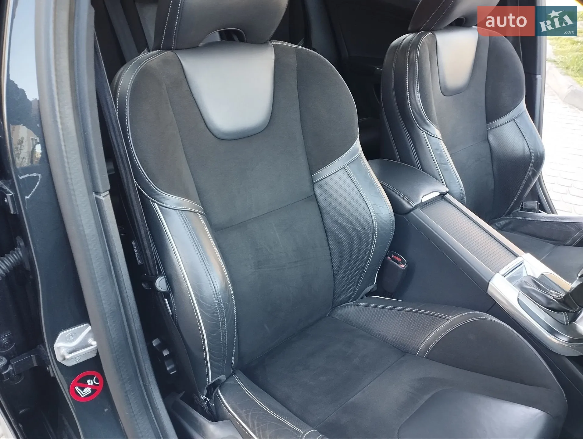 2015 Volvo V60 - мініатюра 26
