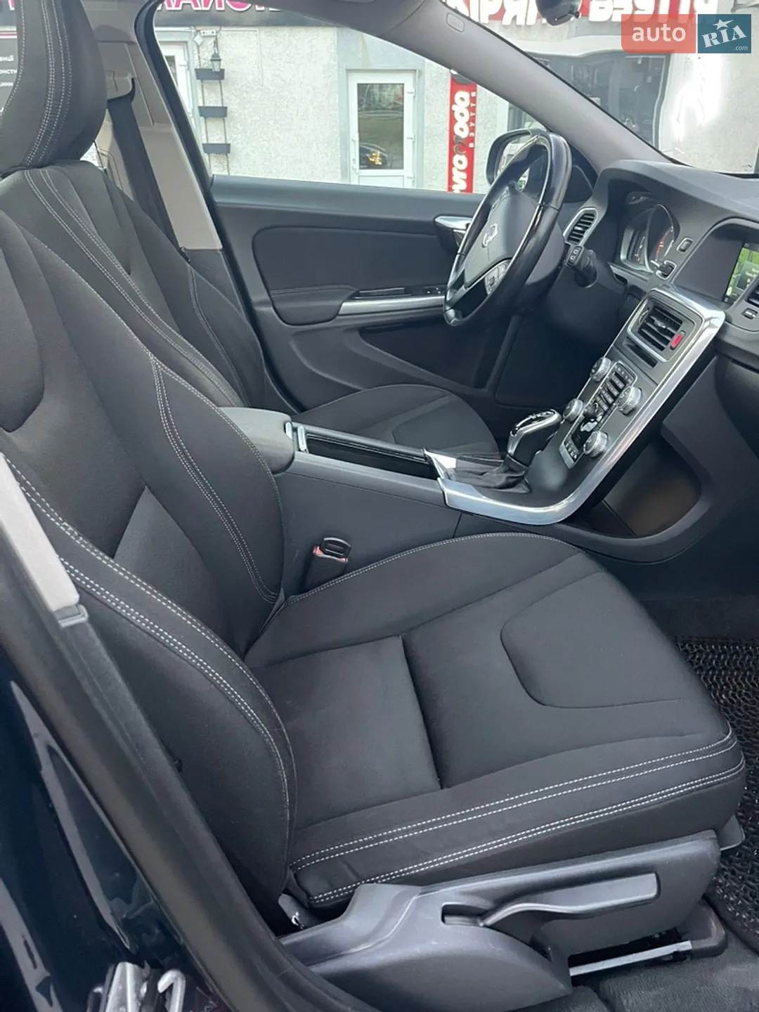 2014 Volvo V60 - мініатюра 14