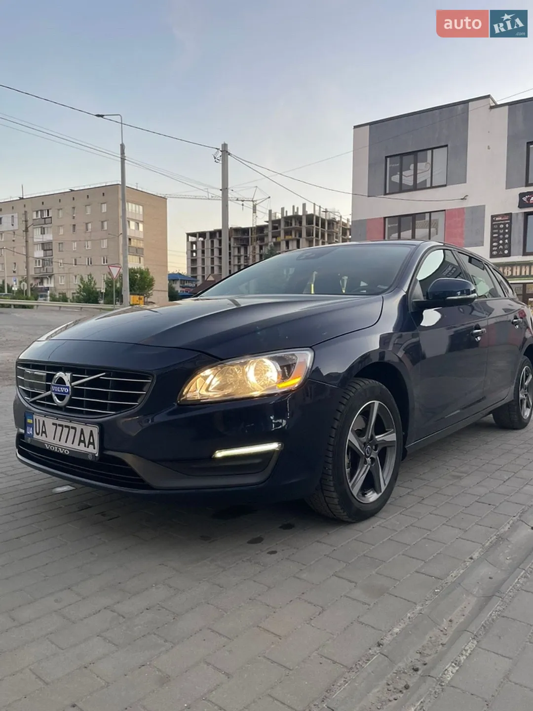 2014 Volvo V60 - фото 1