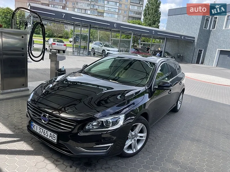 Volvo V60 2014