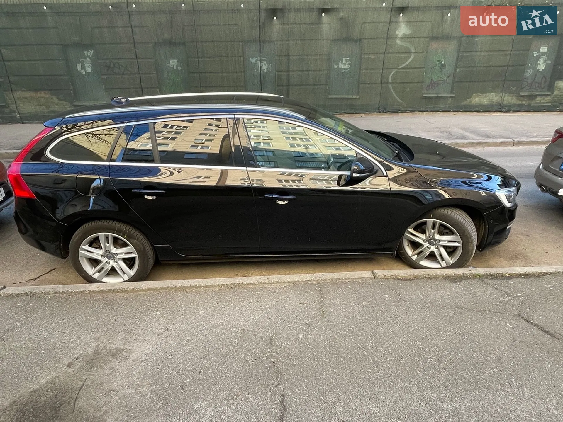 2014 Volvo V60 - мініатюра 9
