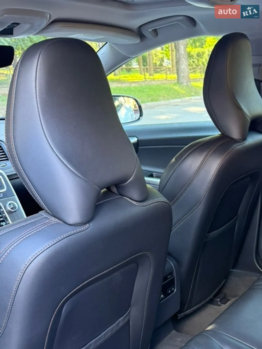 2015 Volvo V60 - мініатюра 16