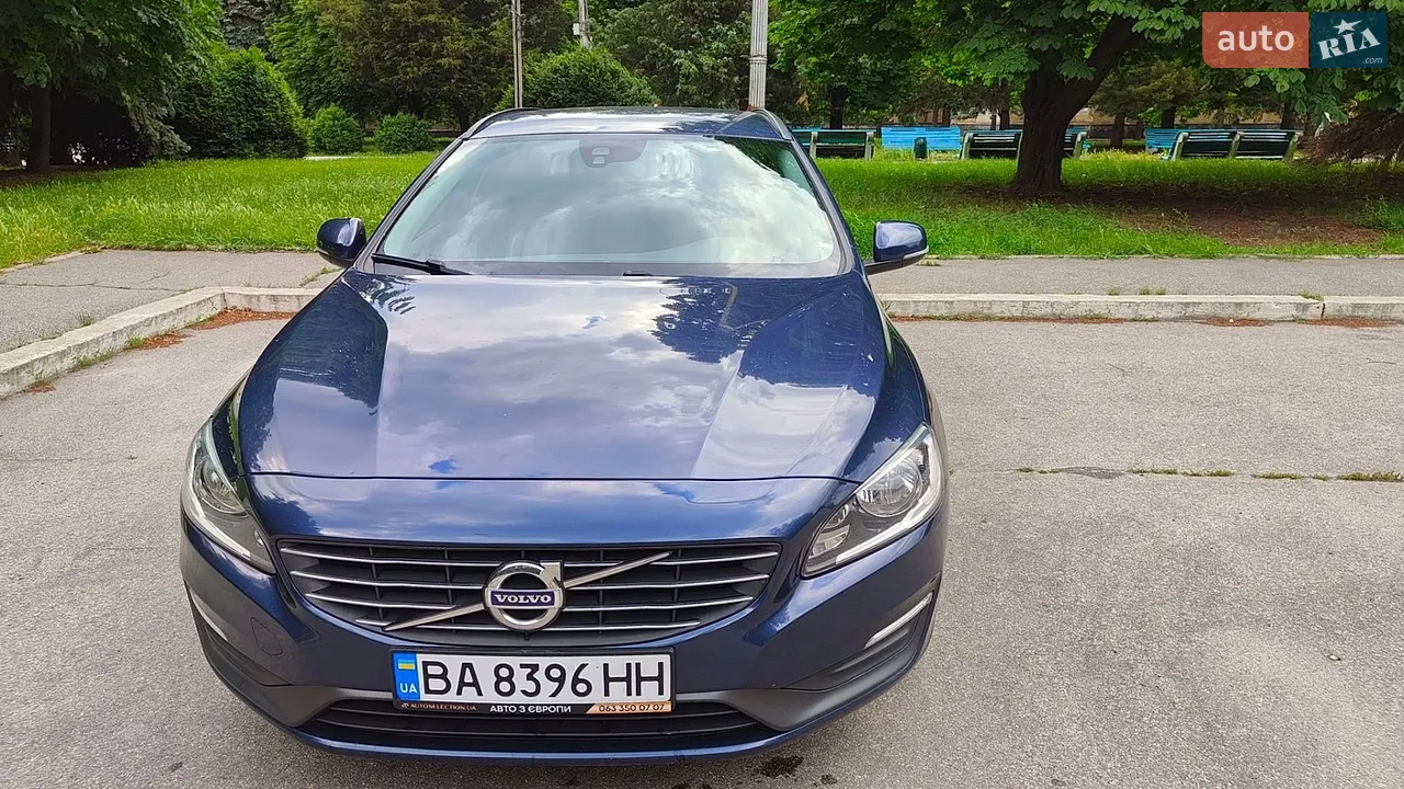 2015 Volvo V60 - мініатюра 13