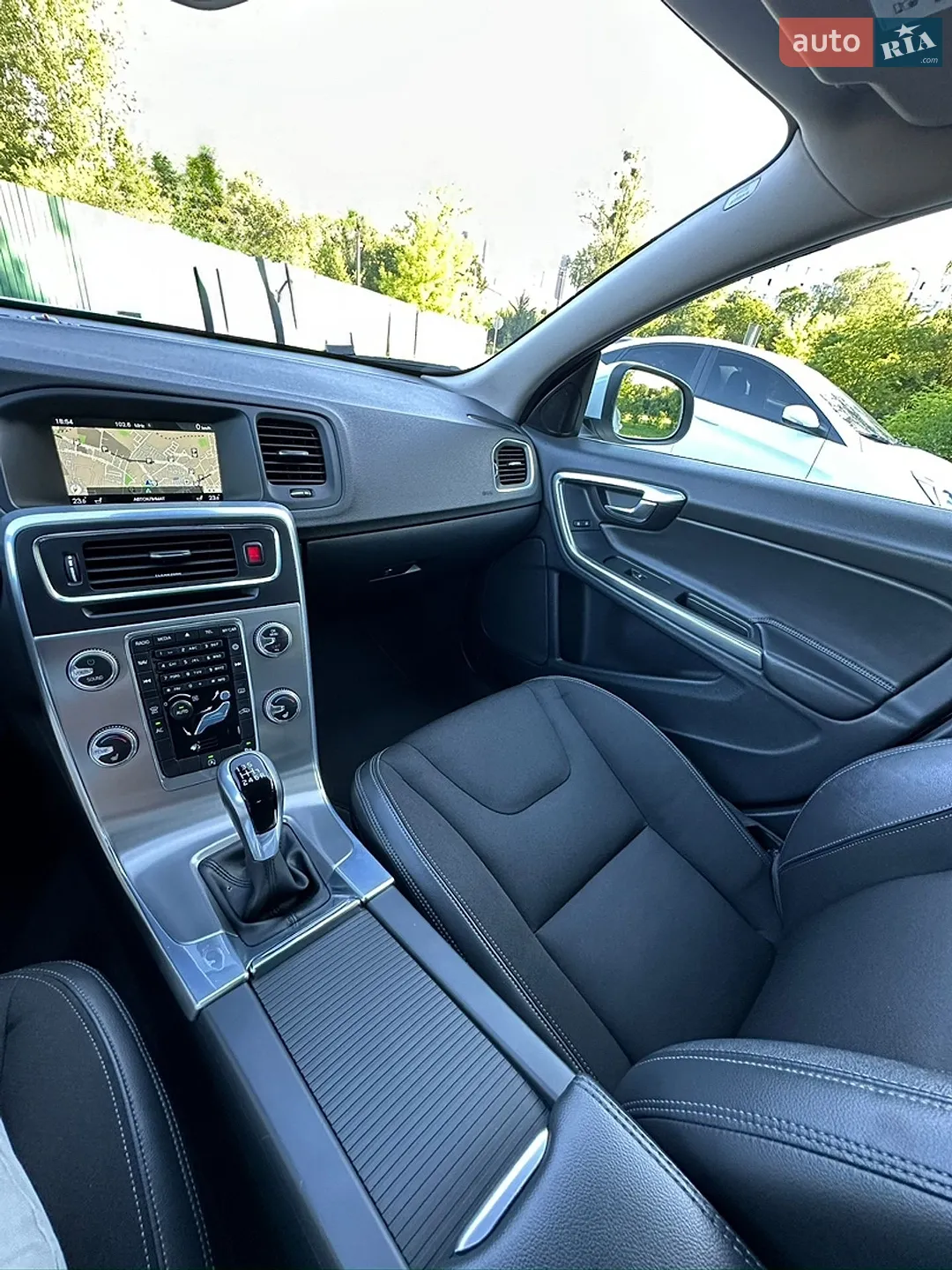 2016 Volvo V60 - мініатюра 34