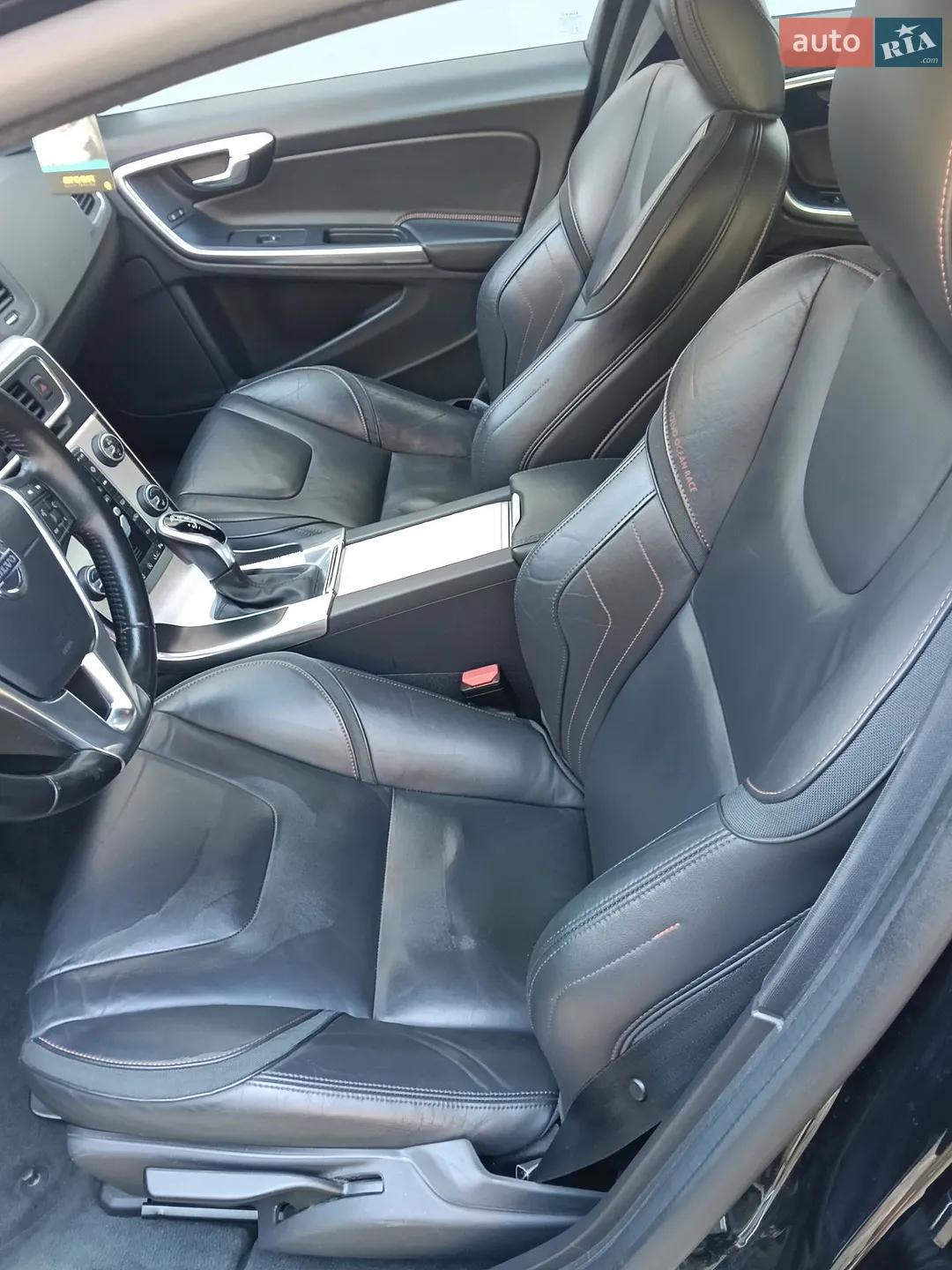 2016 Volvo V60 - мініатюра 9
