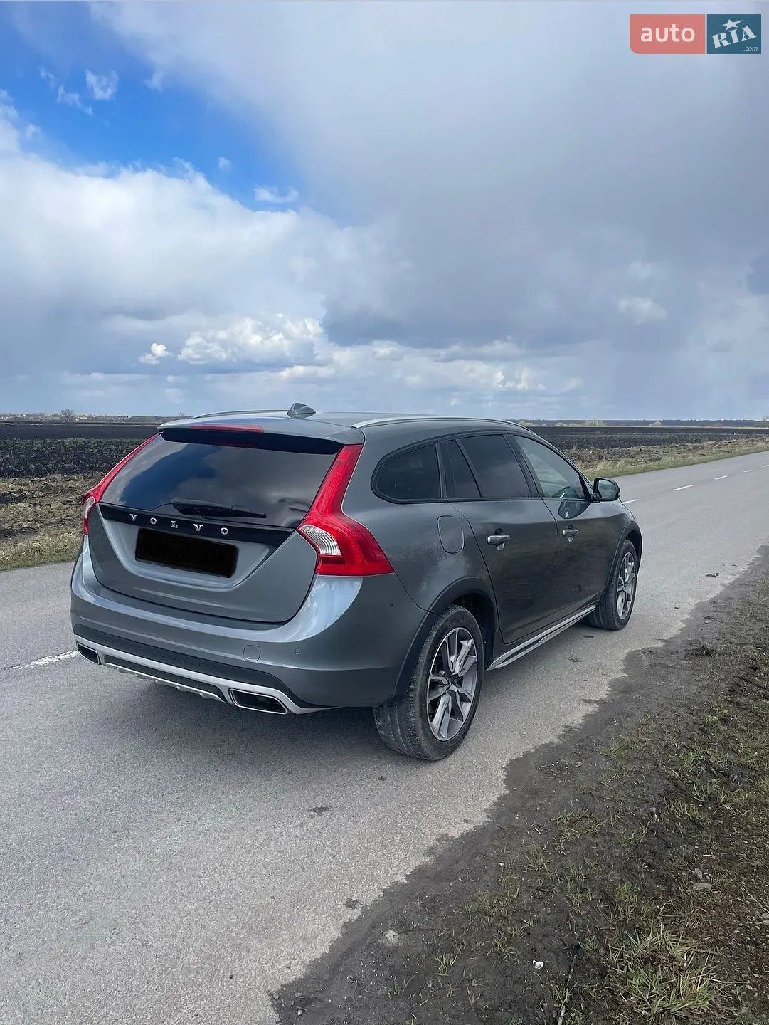 2017 Volvo V60 - мініатюра 3