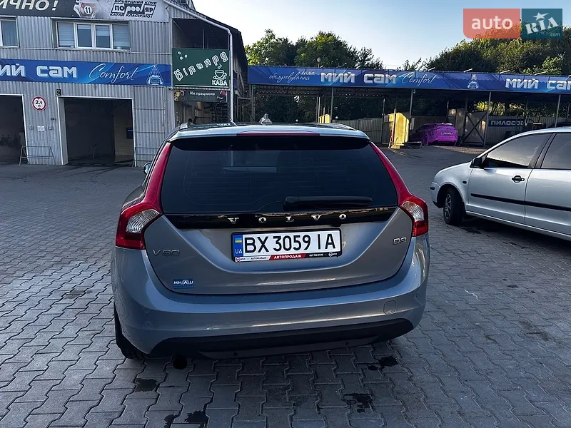 Volvo V60 2011 VIN YV1FW5250B1026856 фото оголошення 4 з 52