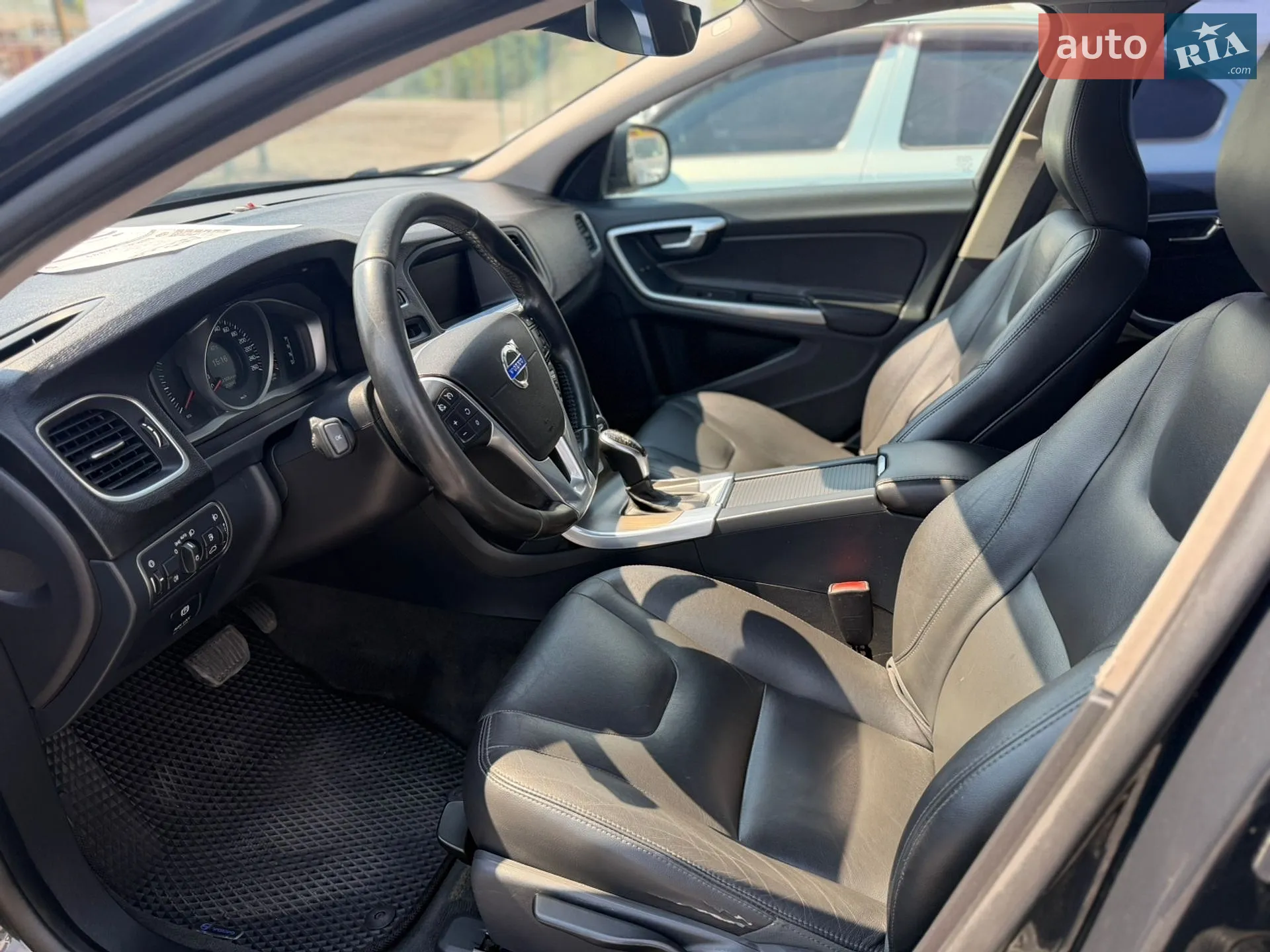 2014 Volvo V60 - мініатюра 14