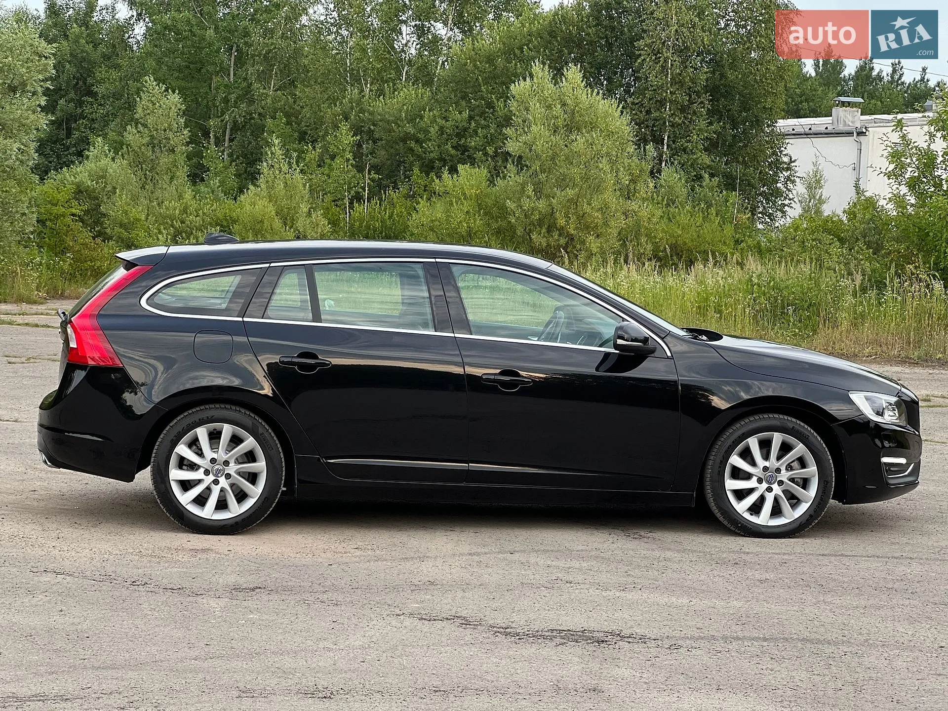 2016 Volvo V60 - мініатюра 13