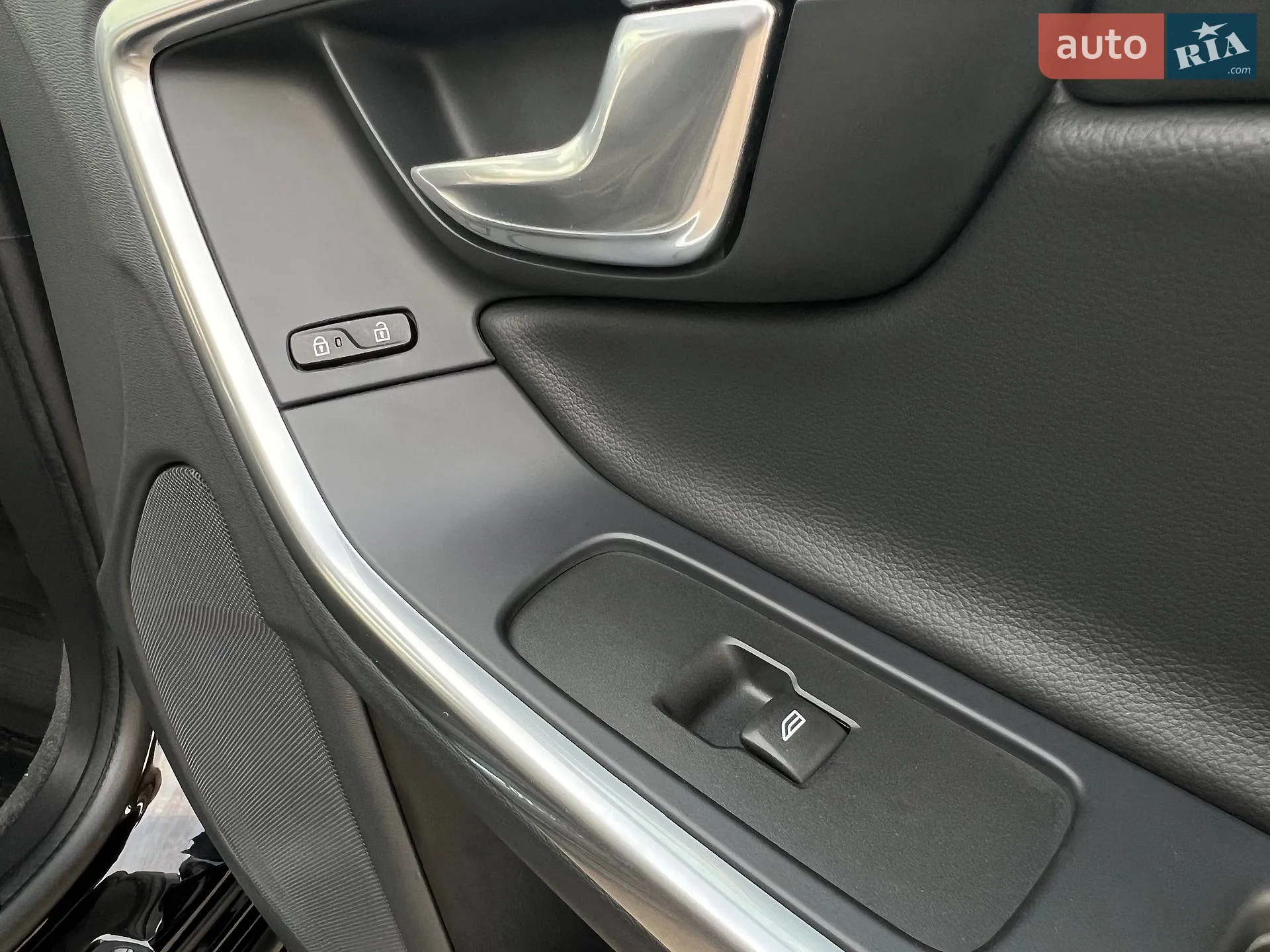 2016 Volvo V60 - мініатюра 37