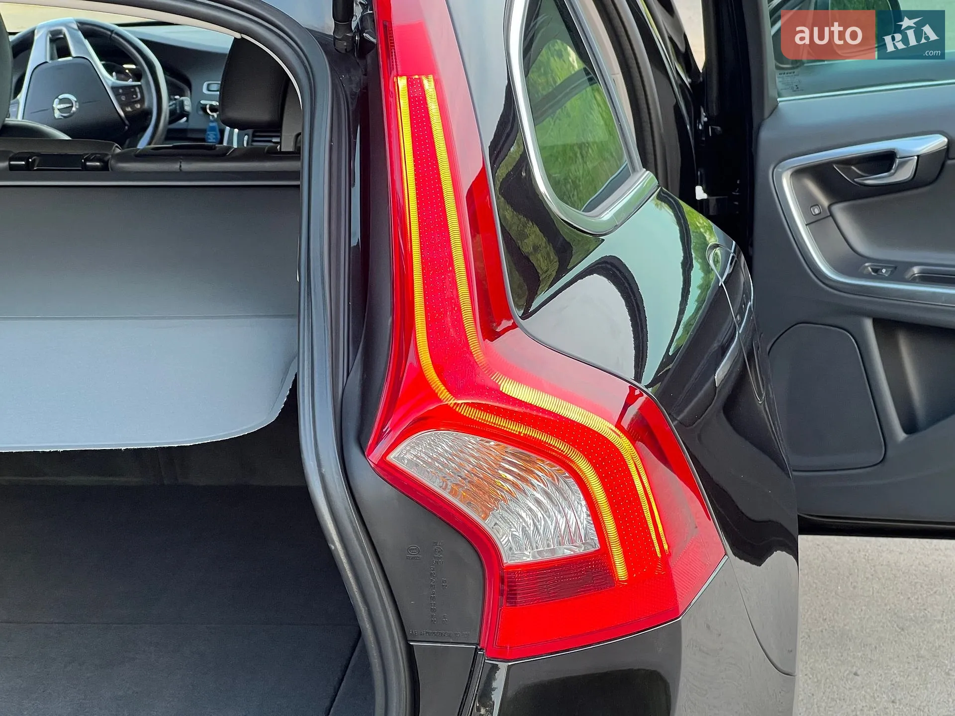 2016 Volvo V60 - мініатюра 74