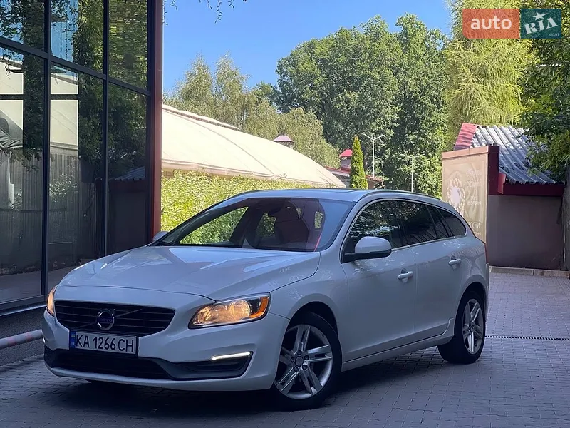 Volvo V60 2014