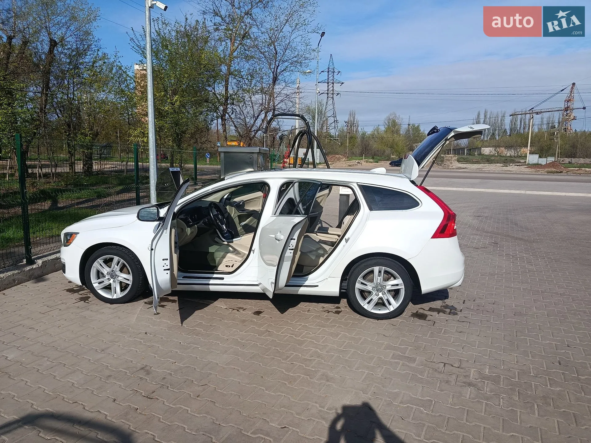 2014 Volvo V60 - фото 1