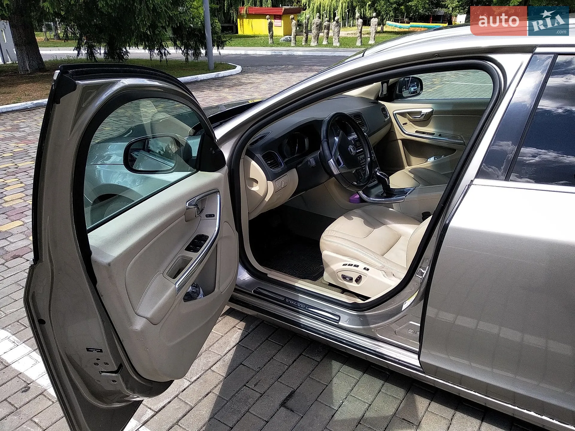 2013 Volvo V60 - мініатюра 16