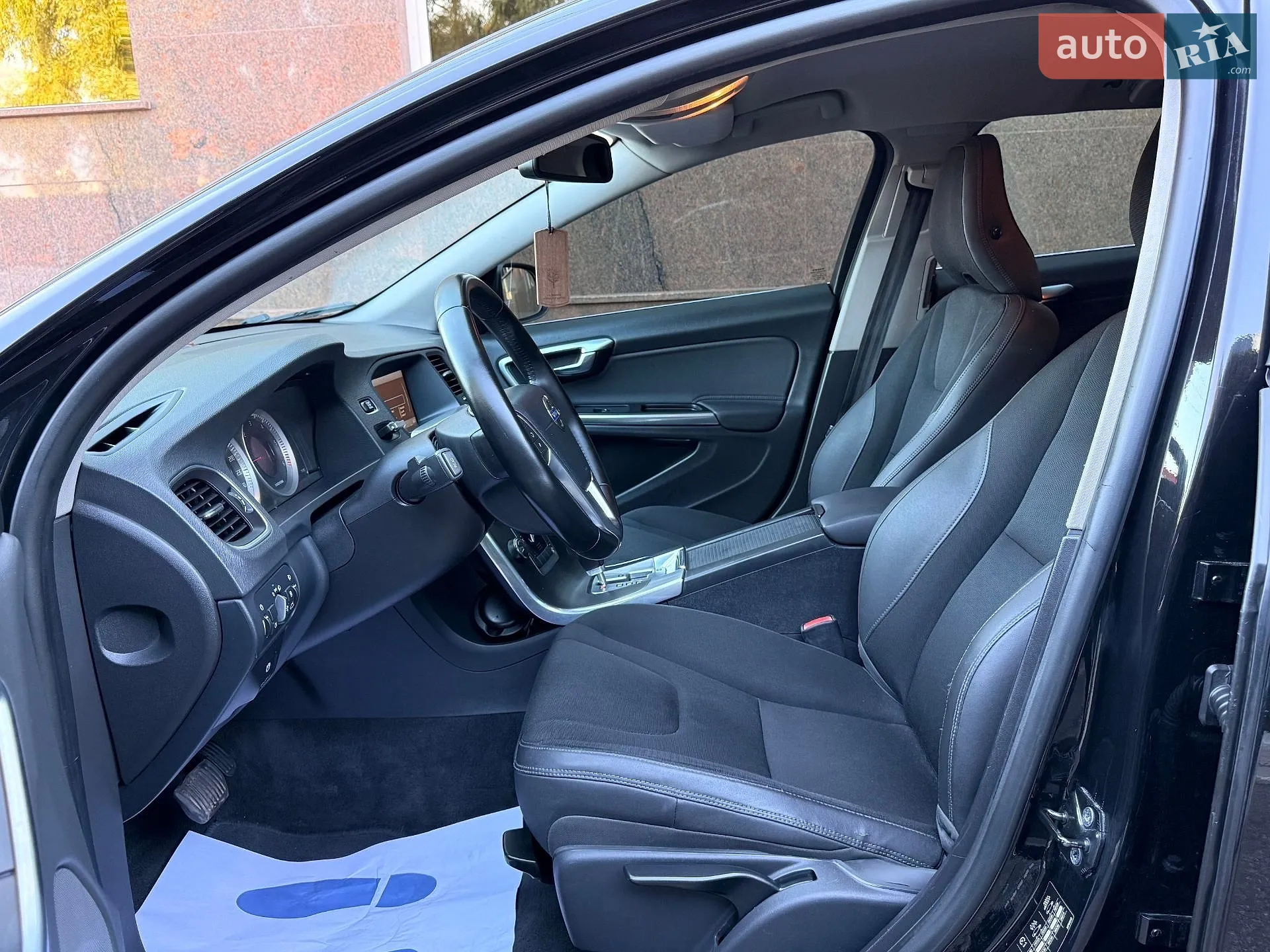2011 Volvo V60 - мініатюра 21