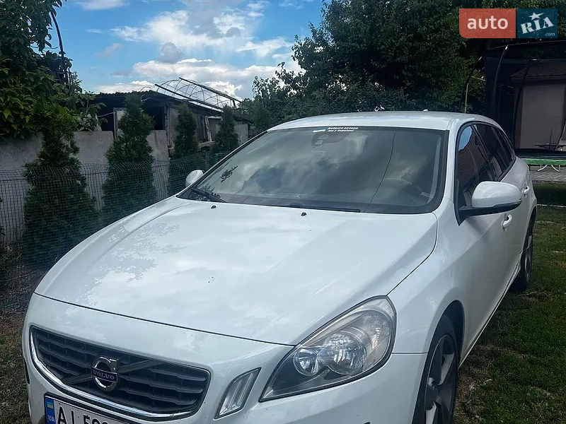 Volvo V60