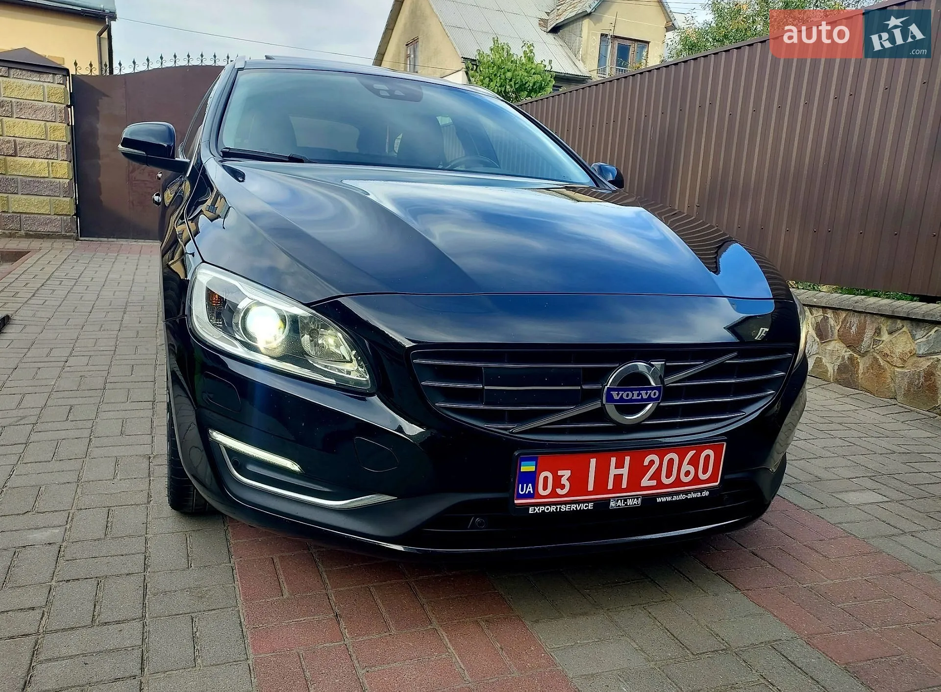 2017 Volvo V60 - мініатюра 12