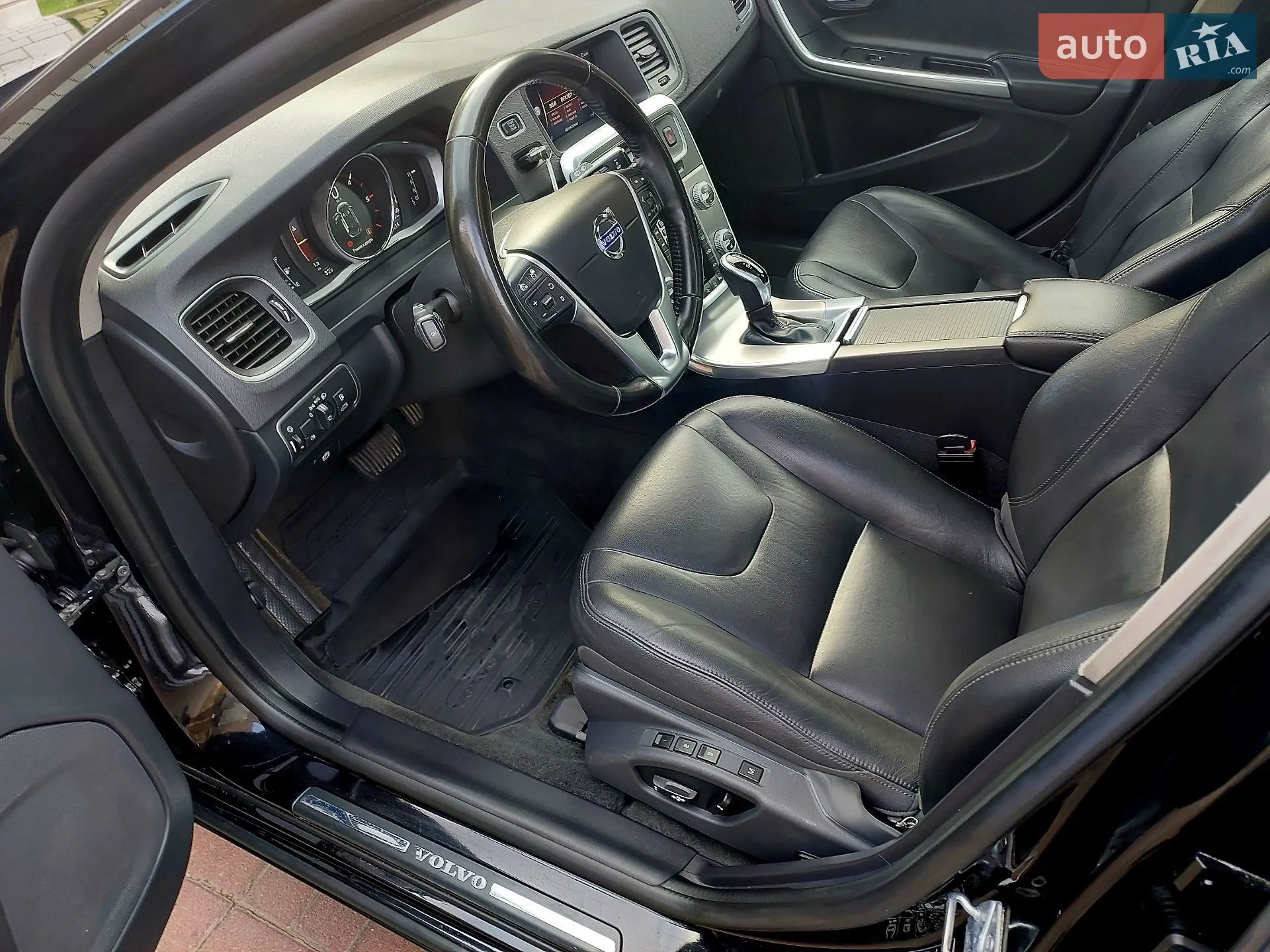 2017 Volvo V60 - мініатюра 19