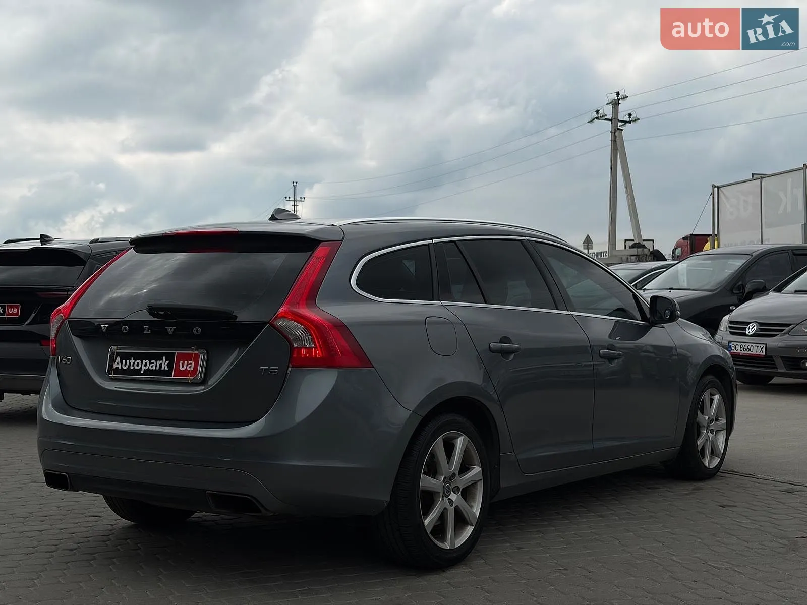 2015 Volvo V60 - мініатюра 8