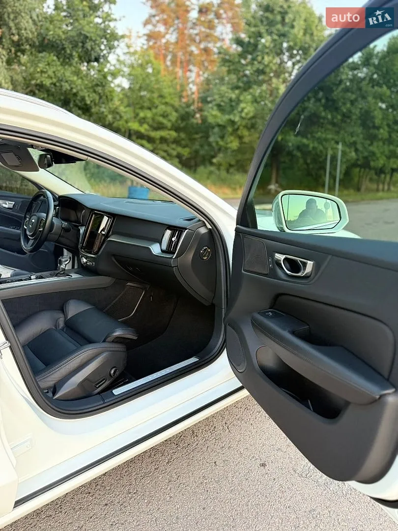 2019 Volvo V60 - мініатюра 48