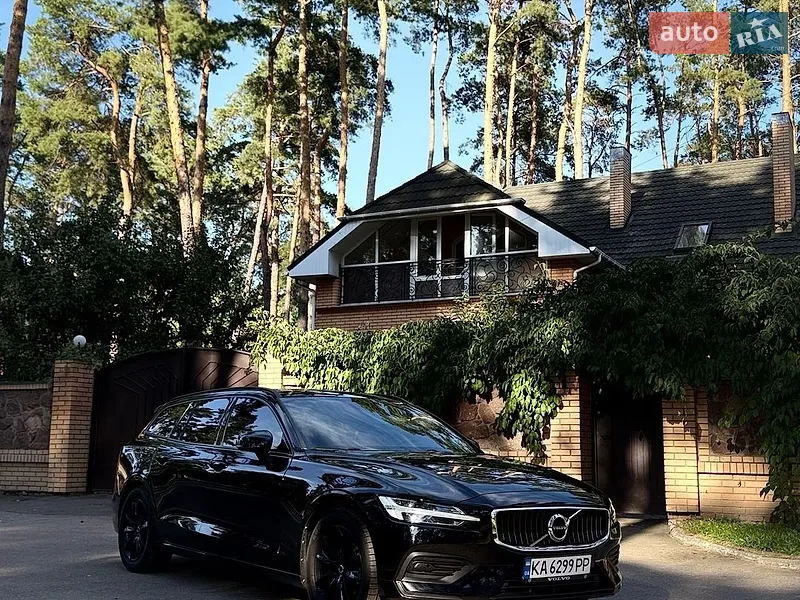 Volvo V60 2019
