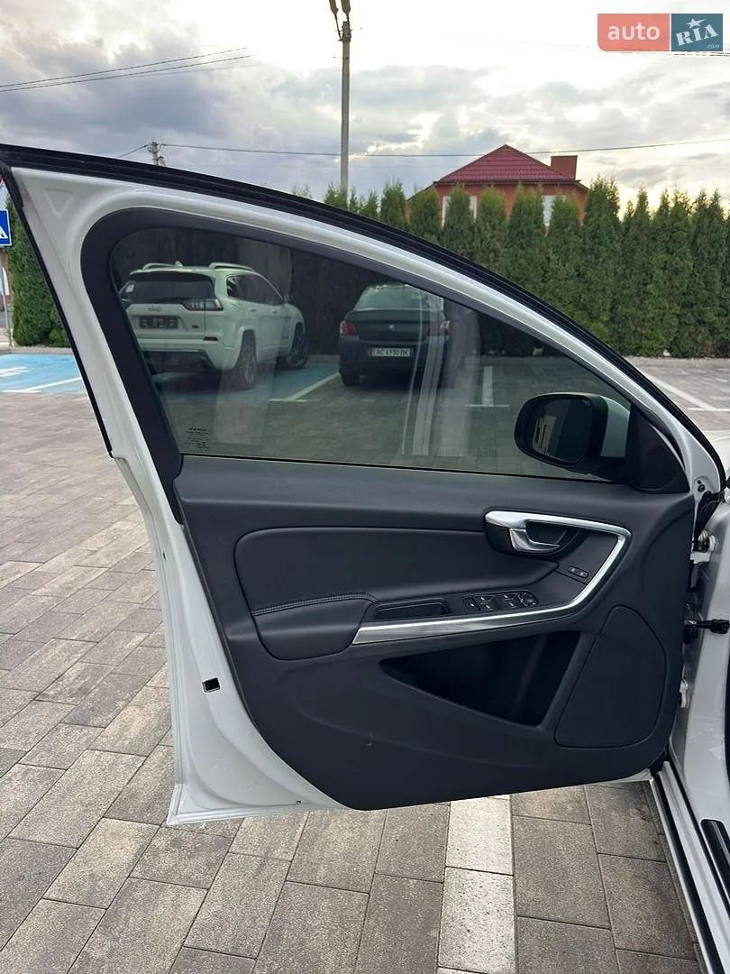 2015 Volvo V60 - мініатюра 42