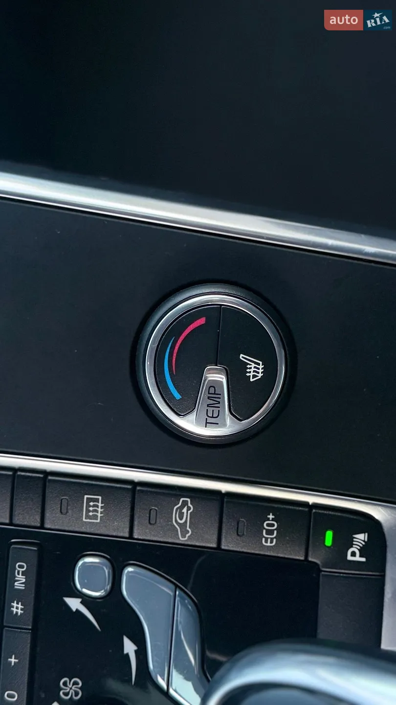 2016 Volvo V60 - мініатюра 48