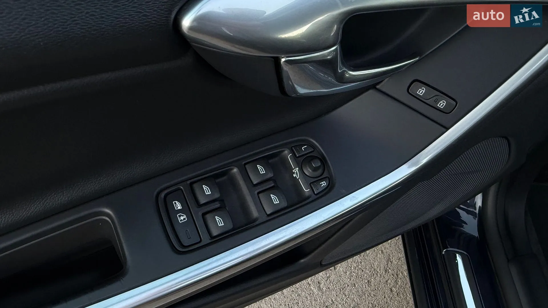 2016 Volvo V60 - мініатюра 63