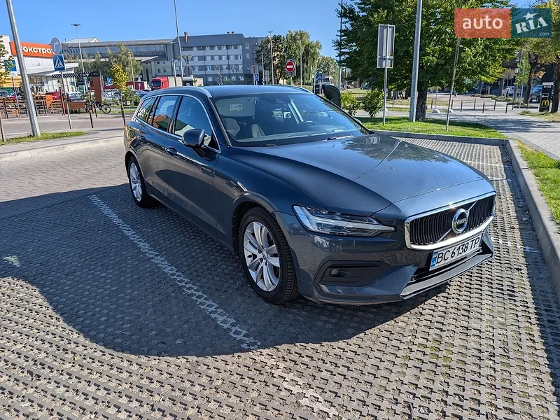 Volvo V60 2020