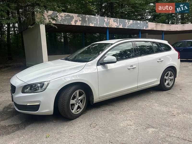 Volvo V60 2016