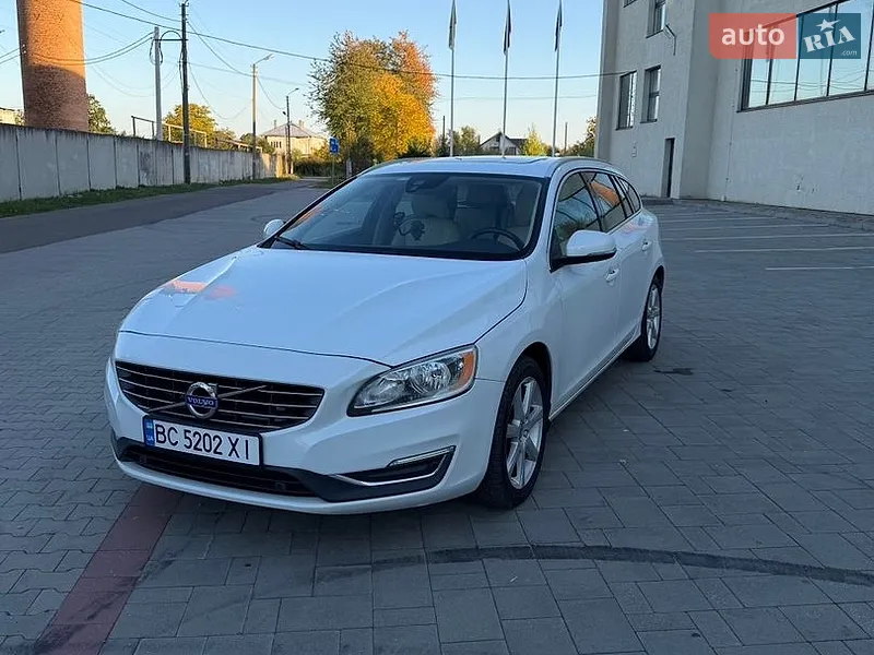 Volvo V60 2017