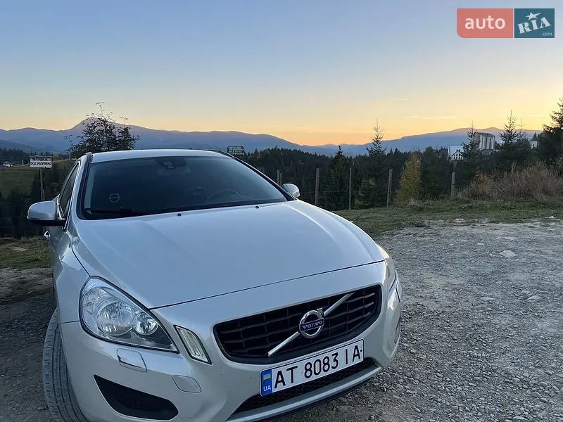 Volvo V60 2011