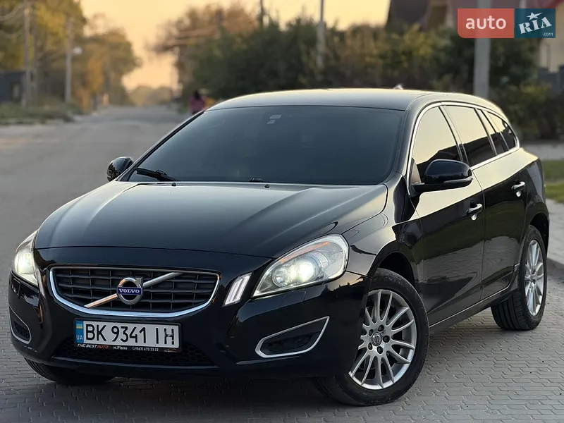 Volvo V60 2011