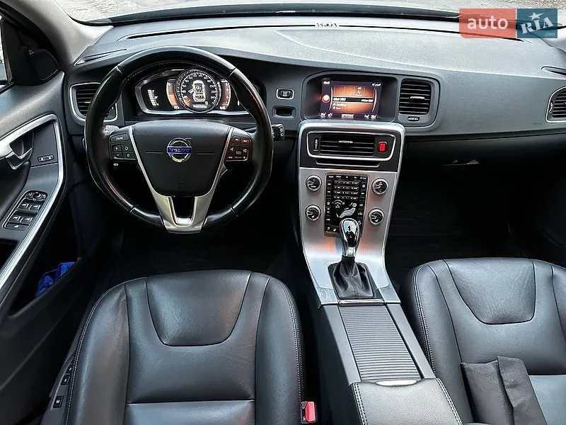 Volvo V60 2018