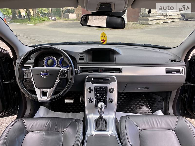 Универсал Volvo V70 2013 в Киеве