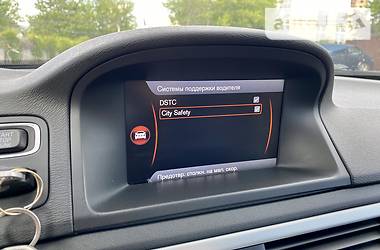 Универсал Volvo V70 2013 в 