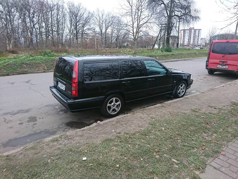 Универсал Volvo V70 2000 в Владимир-Волынском