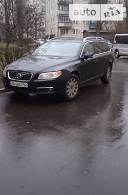 Универсал Volvo V70 2011 в Киеве