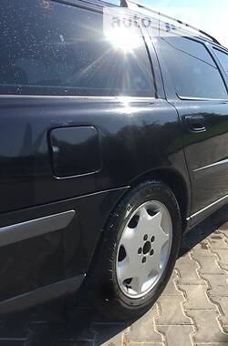 Універсал Volvo V70 2004 в Луцьку