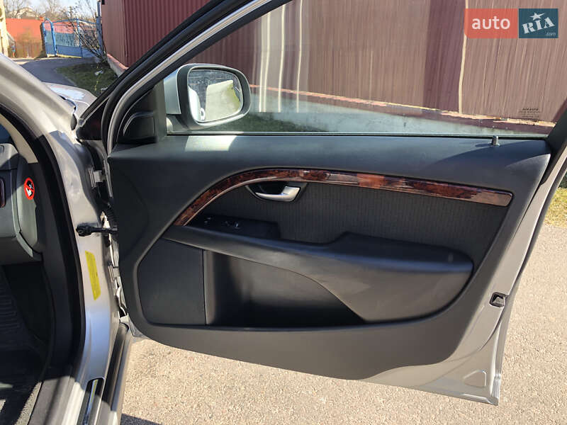 Универсал Volvo V70 2007 в Львове фото 20 Универсал Volvo V70 2007 в Львове