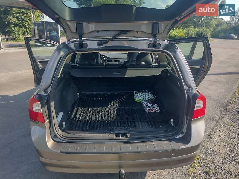 Універсал Volvo V70 2008 в Малині