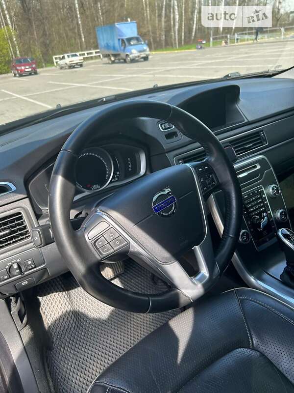 Универсал Volvo V70 2015 в Чернигове фото 36 Универсал Volvo V70 2015 в Чернигове