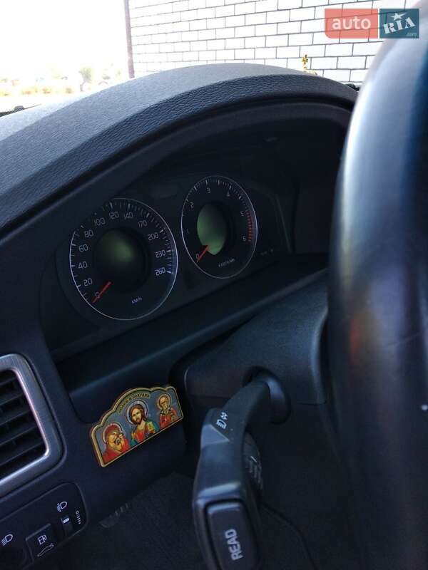 Универсал Volvo V70 2009 в Луцке