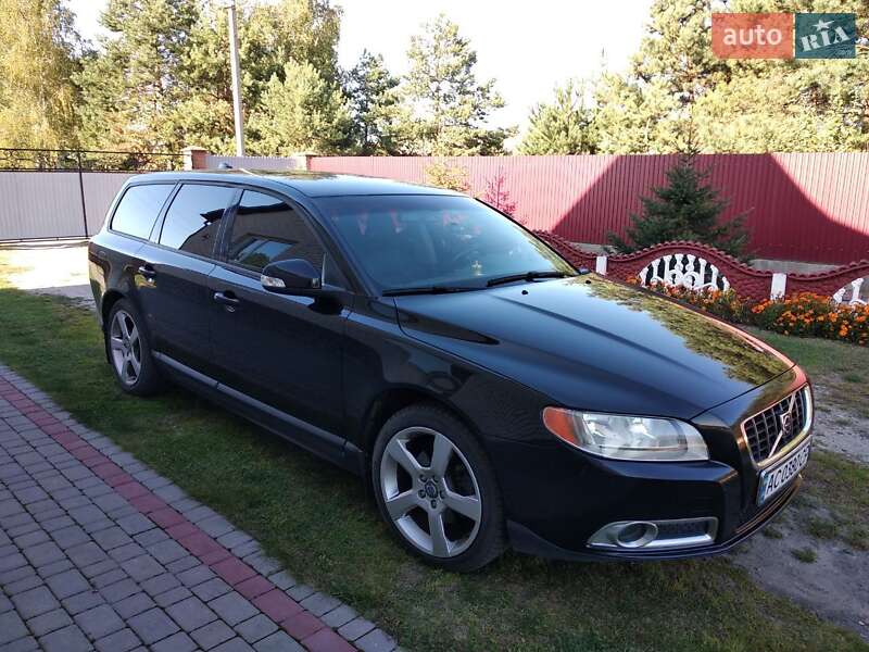 Универсал Volvo V70 2009 в Луцке