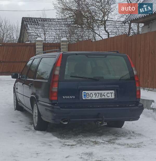 Универсал Volvo V70 1998 в Кременце