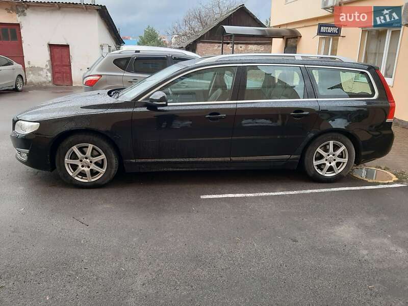 Універсал Volvo V70 2016 в Львові