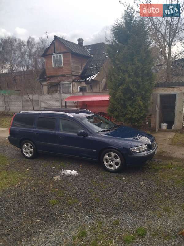 Універсал Volvo V70 2002 в Дубні
